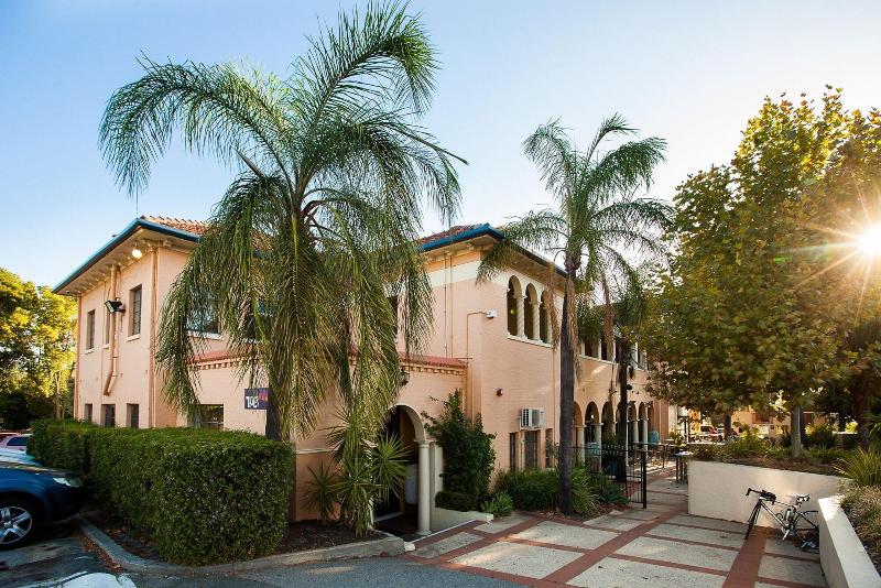 Captain Stirling Hotel - carbon neutral hotel in Perth