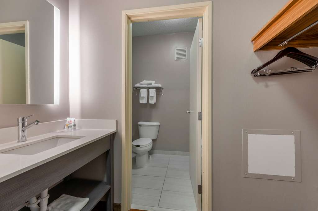 Comfort Inn & Suites Zanesville City Center - photo 5