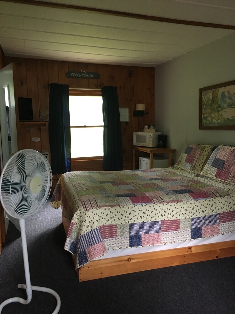 Gilcrest Cottages and Motels - photo 31