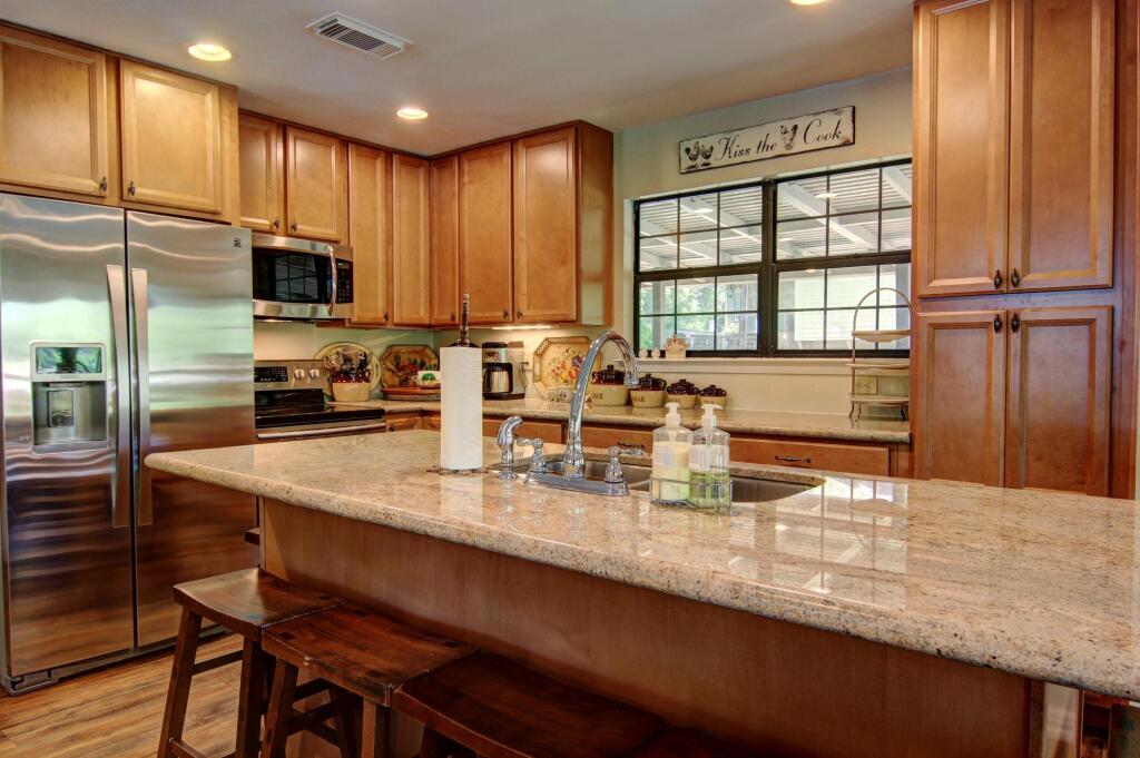 Leaning Oak Prd 923 - photo 16