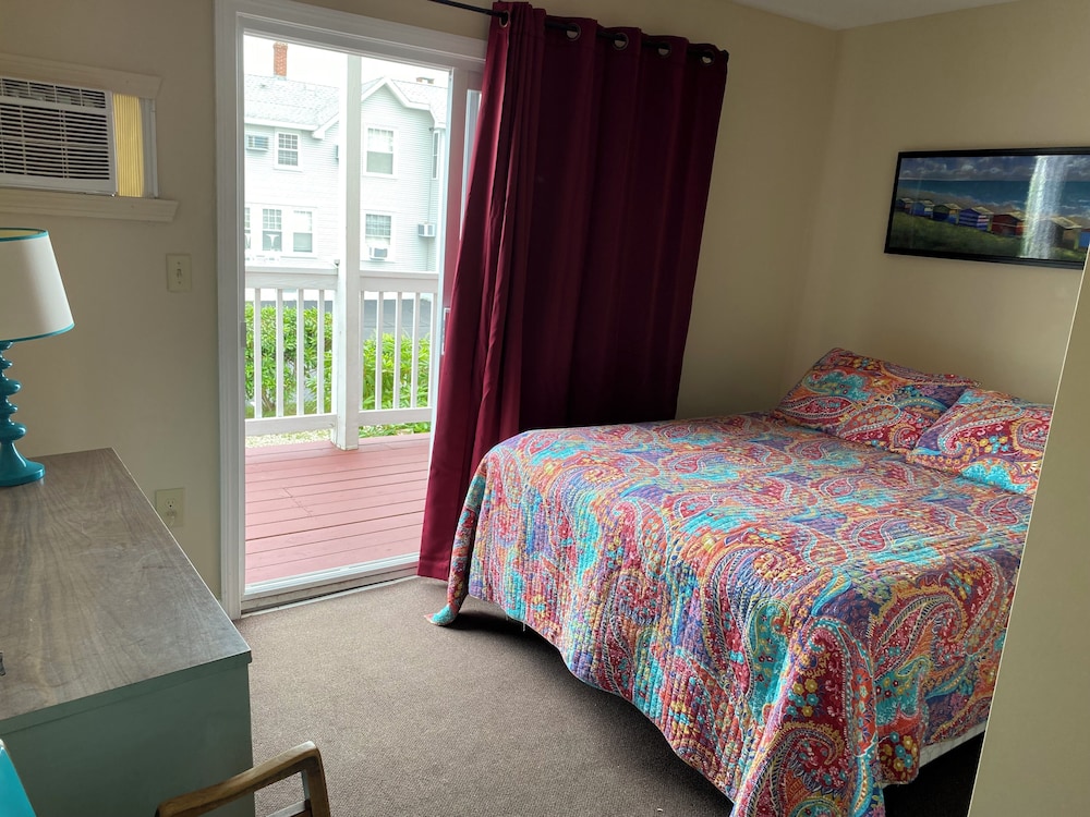 Grand View Motel - photo 23