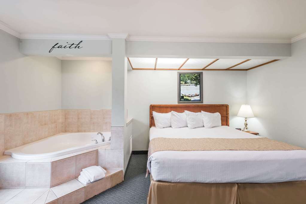 Travelodge by Wyndham Livingston Yellowstone - photo 26