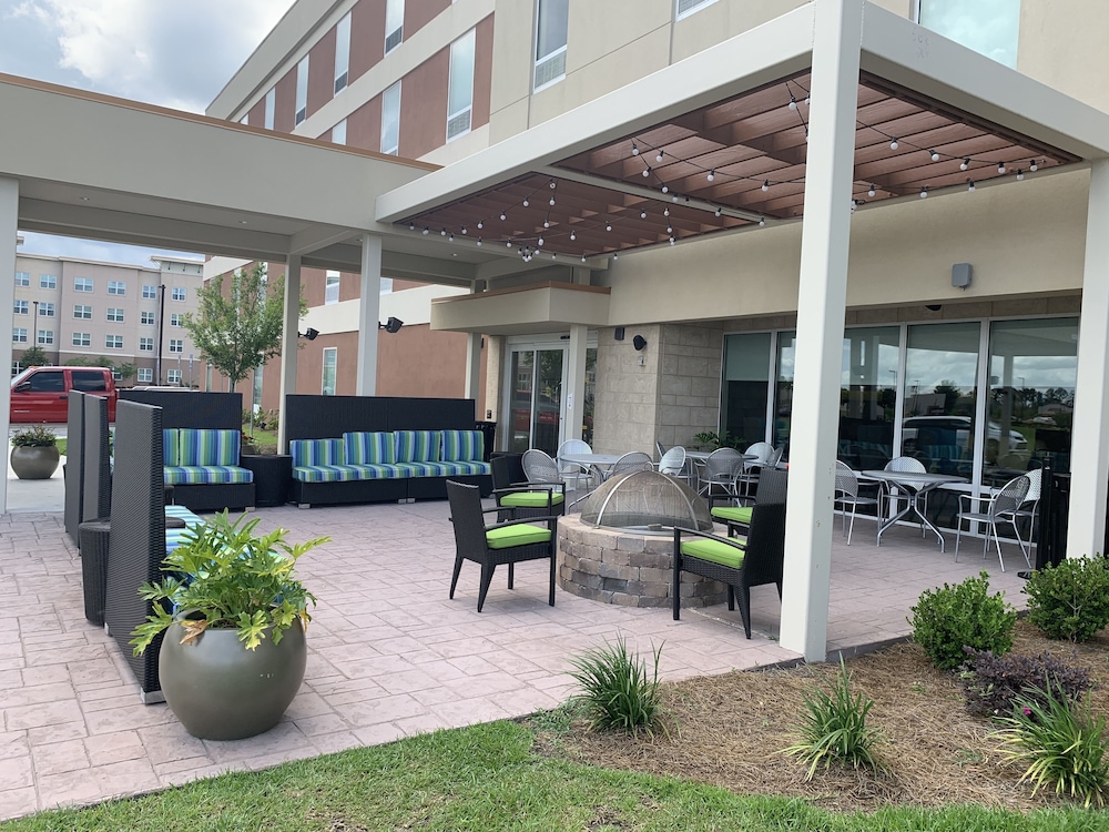 Home2 Suites by Hilton Savannah Airport - photo 34