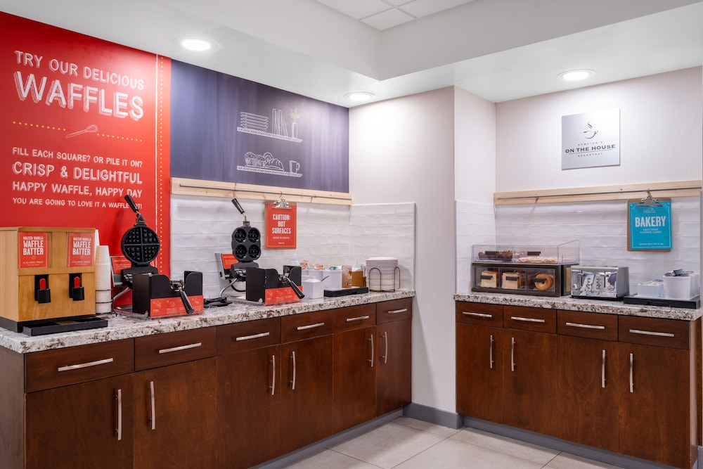 Hampton Inn Auburn - photo 26