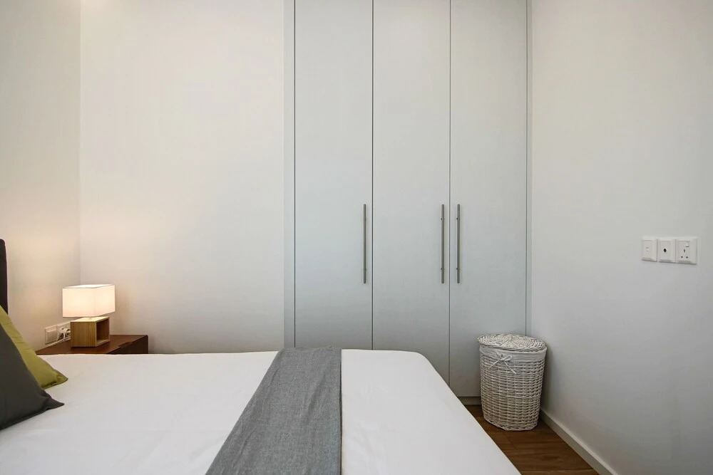 Phaedrus Living: Sea View Anna Residence 202