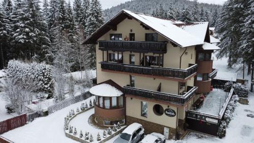 Montebello - carbon neutral hotel in Predeal