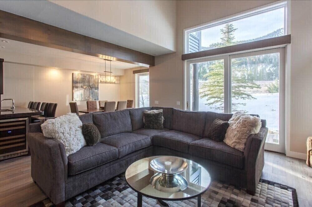 Snowcreek 754 Phase V — 4-Star Luxury Hotel in Mammoth Lakes, United States
