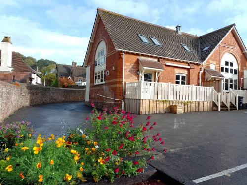 Finest Retreats Lower School Cottages in Minehead, United Kingdom