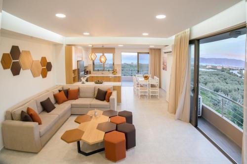 Bee House — 4-Star Luxury Hotel in Kissamos, Greece