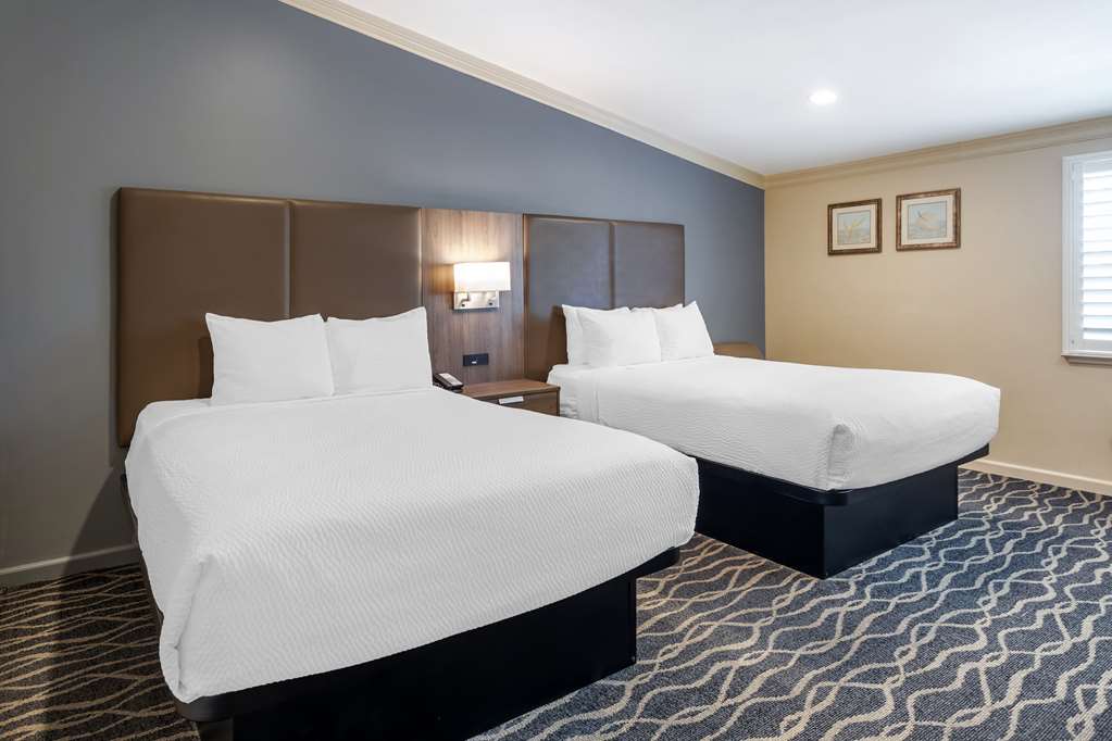 Best Western Plus Hill House - photo 35