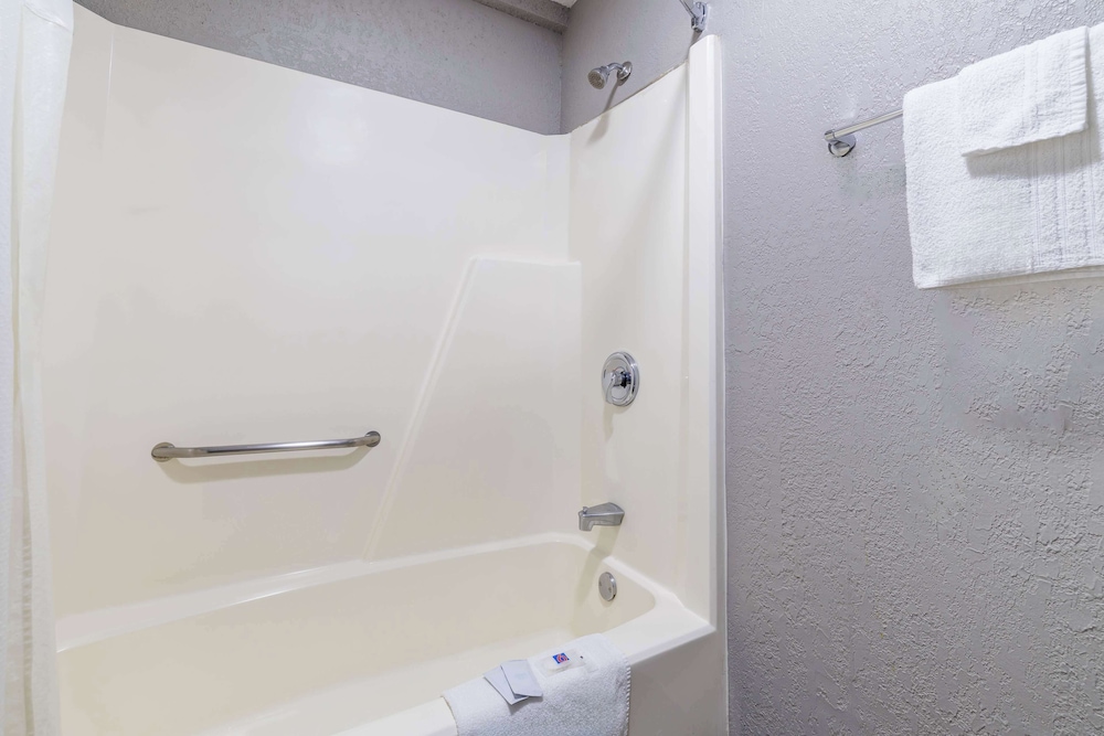 Motel 6 Boerne TX - photo 25