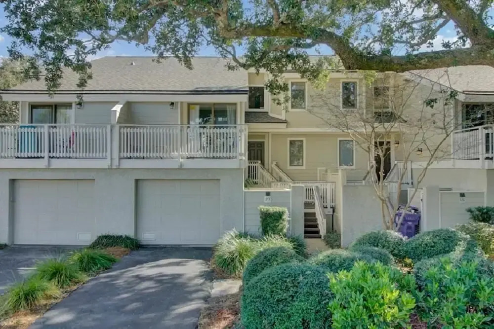 Fairway Dunes 19 by Wild Dunes with Golf View in Isle Of Palms, United States