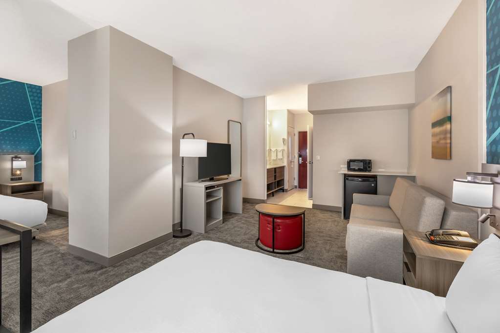 Comfort Suites Redmond Airport - photo 19