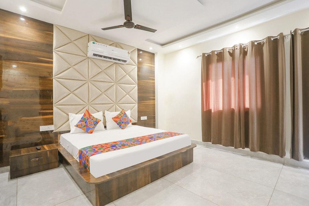 Fabexpress Baba'S Inn - last minute hotel in New Delhi