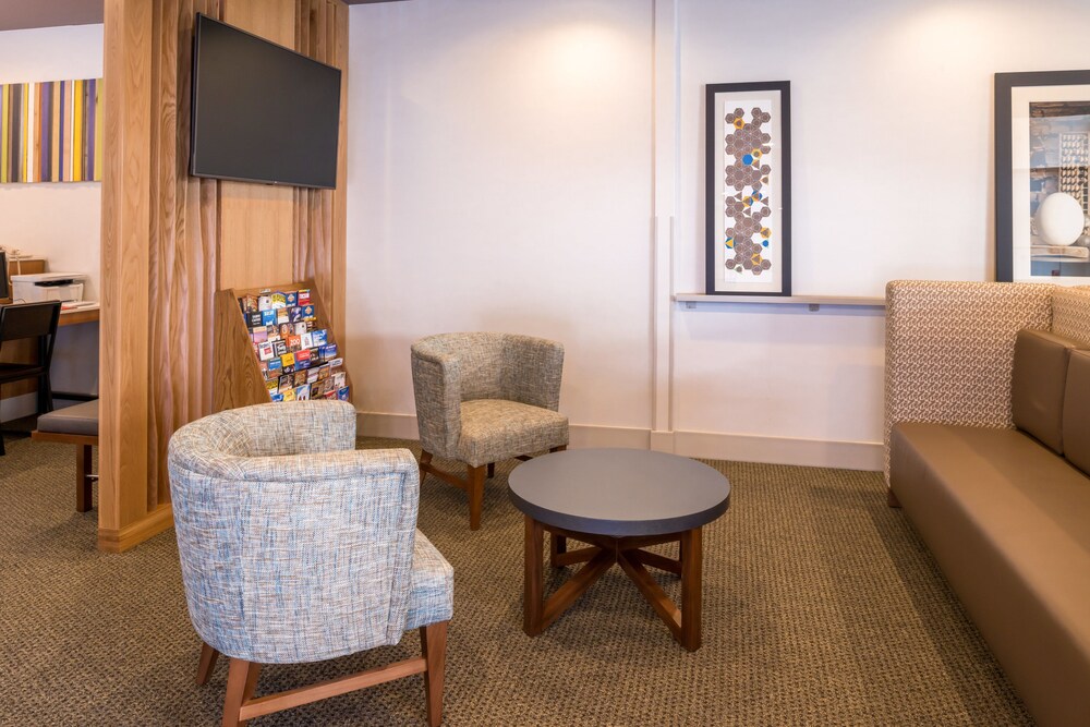 Holiday Inn Express Sierra Vista by IHG - photo 46