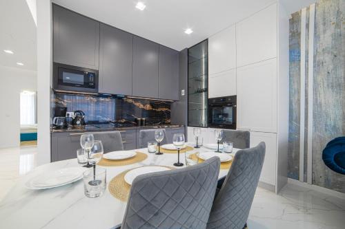 Apartament Amber centrum — 4-Star Luxury Hotel in Gdansk, Poland