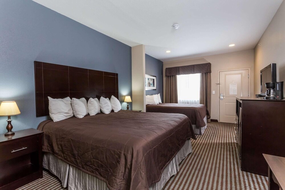 Knights Inn Three Rivers - photo 4
