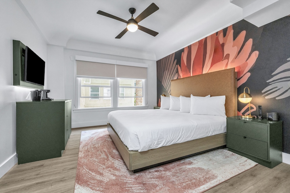Nob Hill Hotel - photo 14