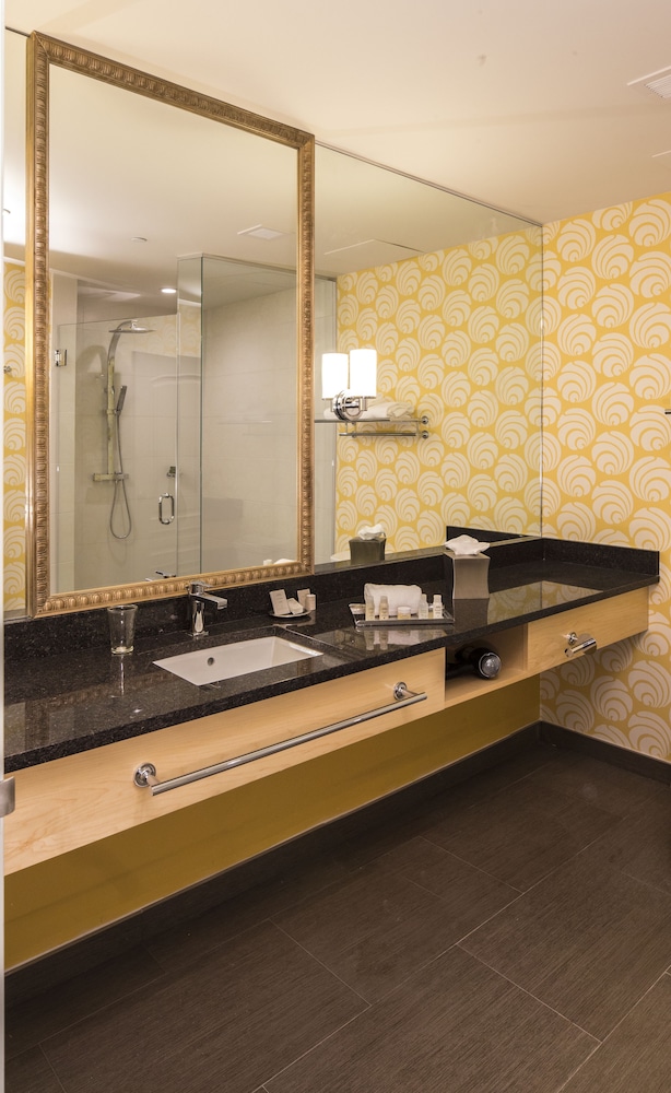 Hotel Indigo Pittsburgh East Liberty by IHG - photo 26