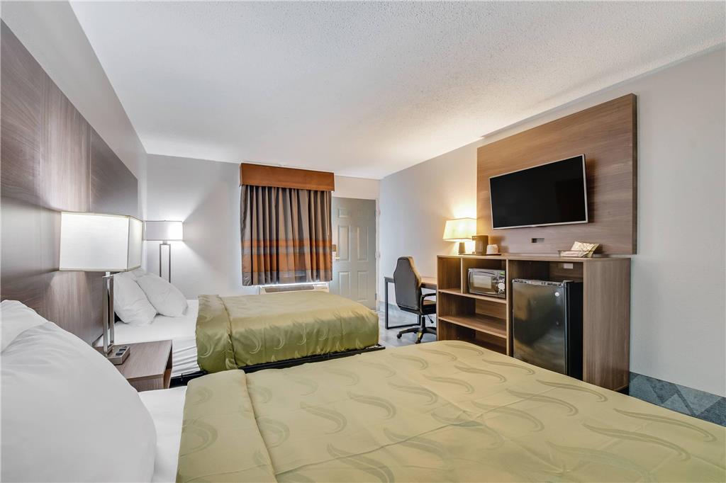 Quality Inn Dalton East - photo 24