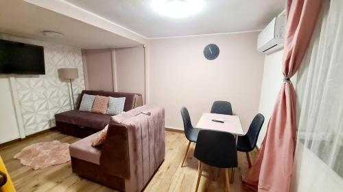 2 separate bedrooms and living room fully equipped with AC — 4-Star Luxury Hotel in Budapest, Hungary