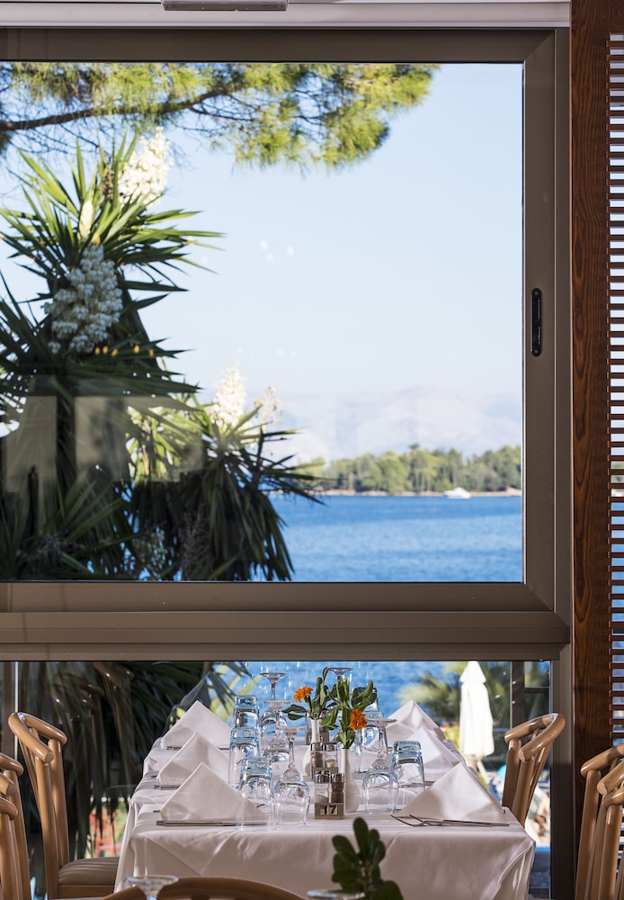 מזון ומשקאות