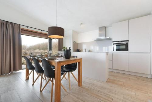 Luxury Beach Villa 6p 10m van het Grevelingenmeer Villa 17 — 4-Star Luxury Hotel in Ouddorp, Netherlands