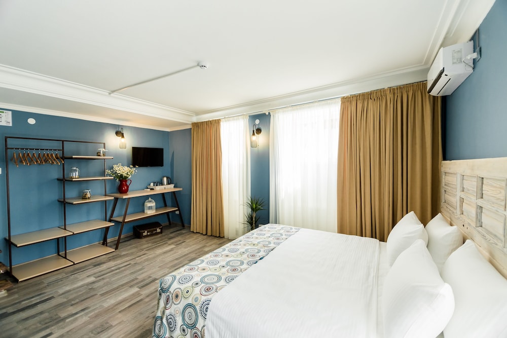 Gvino Minda Hotel