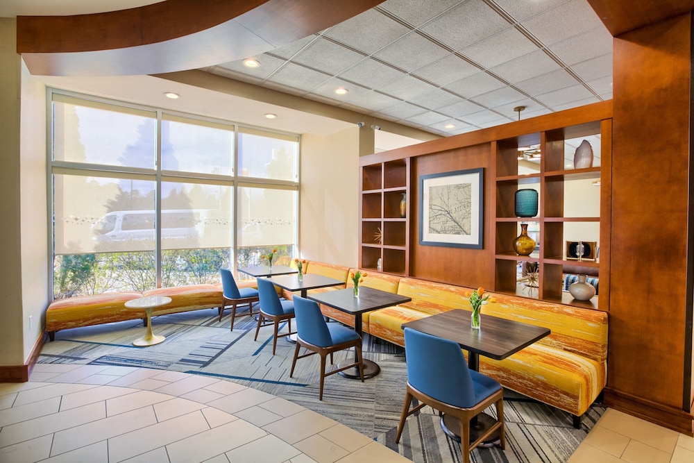 Four Points By Sheraton Raleigh Durham Airport - photo 2