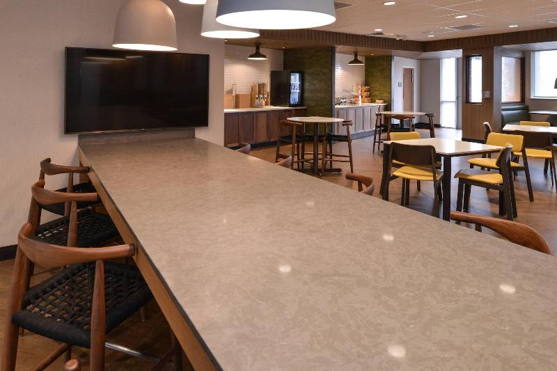 Fairfield Inn & Suites by Marriott Columbus Grove City - photo 99