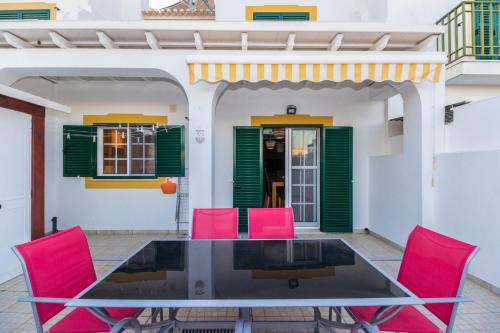 Villa Engiadina By Algarvemanta — 4-Star Luxury Hotel in Manta Rota, Portugal