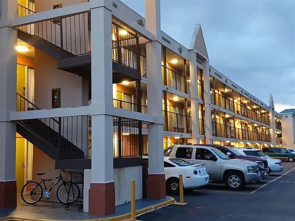 Ashland Studio Inn By OYO Richmond North near Kings Dominion - photo 21