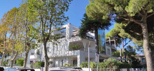 Casa Mazzarini — 4-Star Luxury Hotel in Cesenatico, Italy
