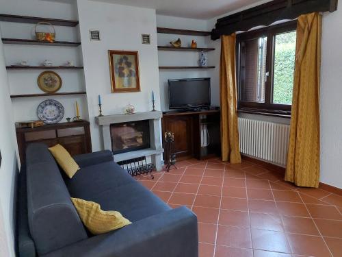 Appartements Le Z Aravì 2 — 4-Star Luxury Hotel in Aosta, Italy