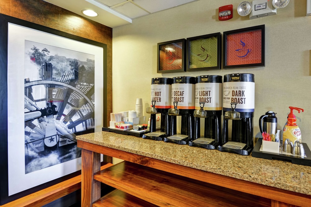 Hampton Inn Cincinnati Airport South - photo 35