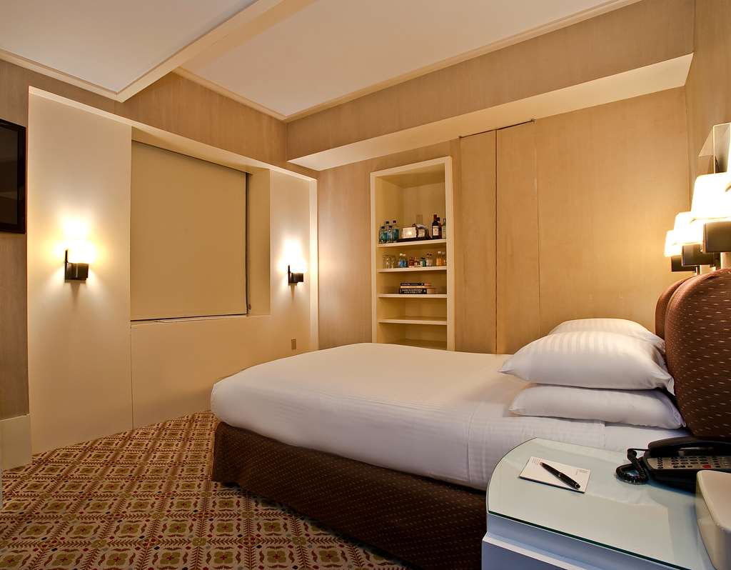 City Club Hotel - photo 10