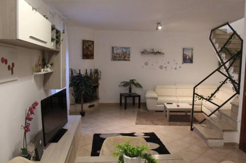 Casa Le Cartiere Wifi Veloce — 4-Star Luxury Hotel in Tivoli, Italy