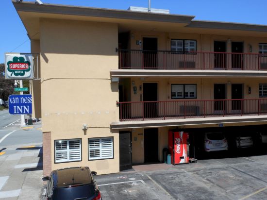 Van Ness Inn - photo 2