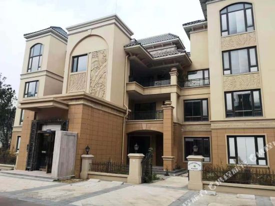 Qidong Four Clover Hotel in Huilong, People's Republic of China