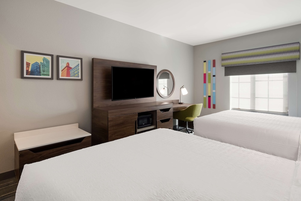 Hampton Inn by Hilton Concord - photo 7