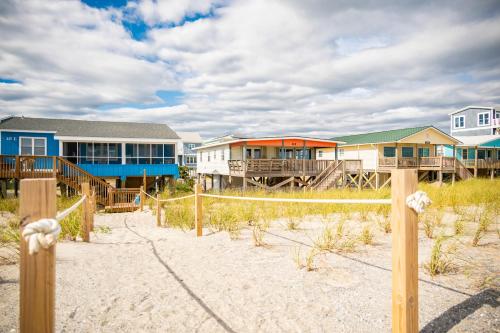 Chill'ax Inn by Oak Island Accommodations - photo 50