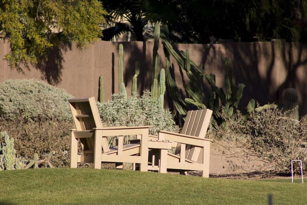 Scottsdale Camelback Resort VRHost - photo 2