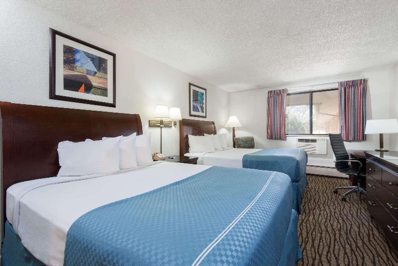 Travelodge by Wyndham Laramie - photo 25