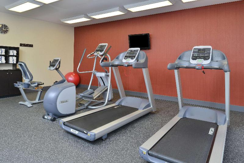 Hampton Inn Ottumwa - photo 115