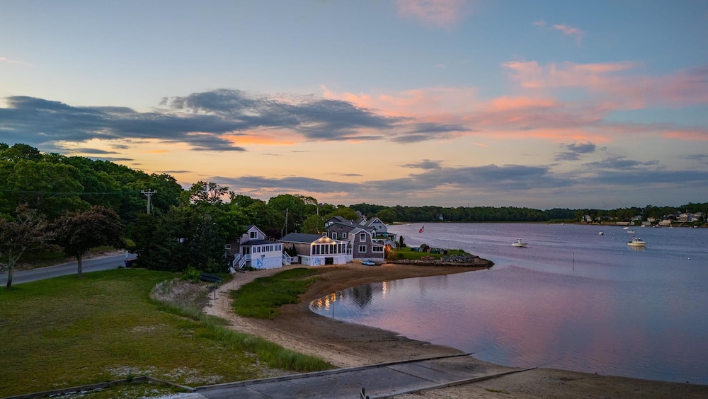 The Onset Beach Compound Cape Cod Beach Resort & Oceanic Habitat - photo 108