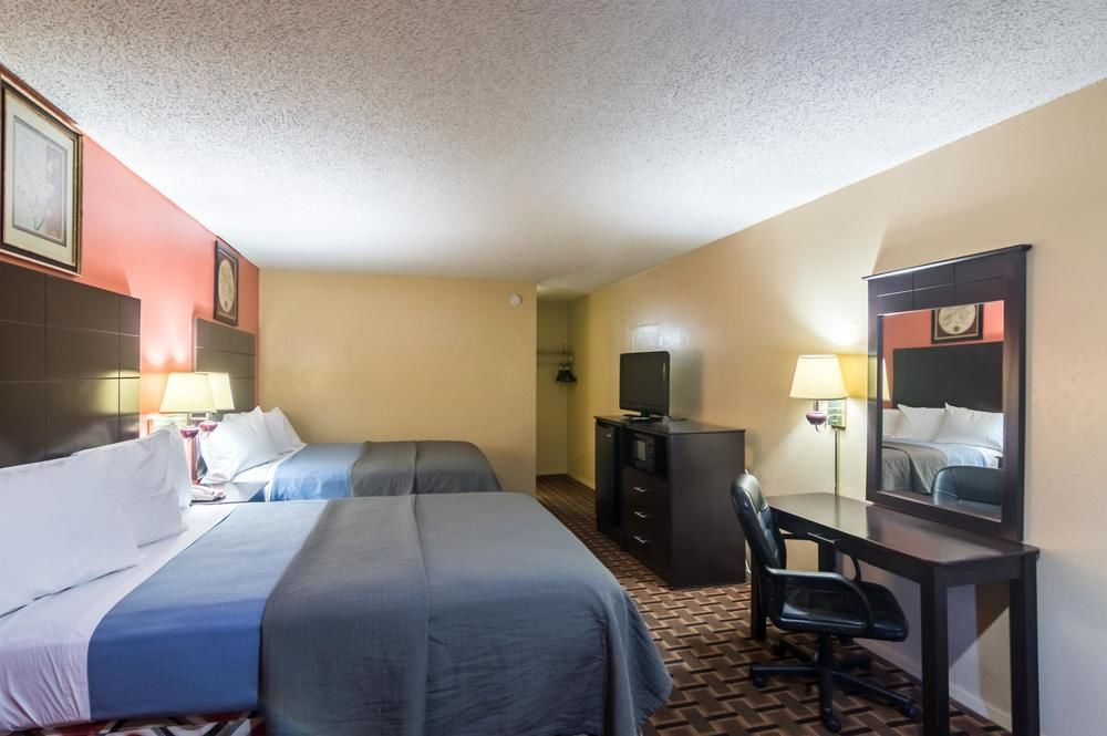 Red Roof Inn & Suites San Angelo - photo 22