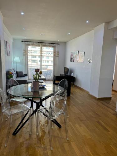 Ithaki Phinikoudes Apartment No. 205 — 4-Star Luxury Hotel in Larnaca, Cyprus