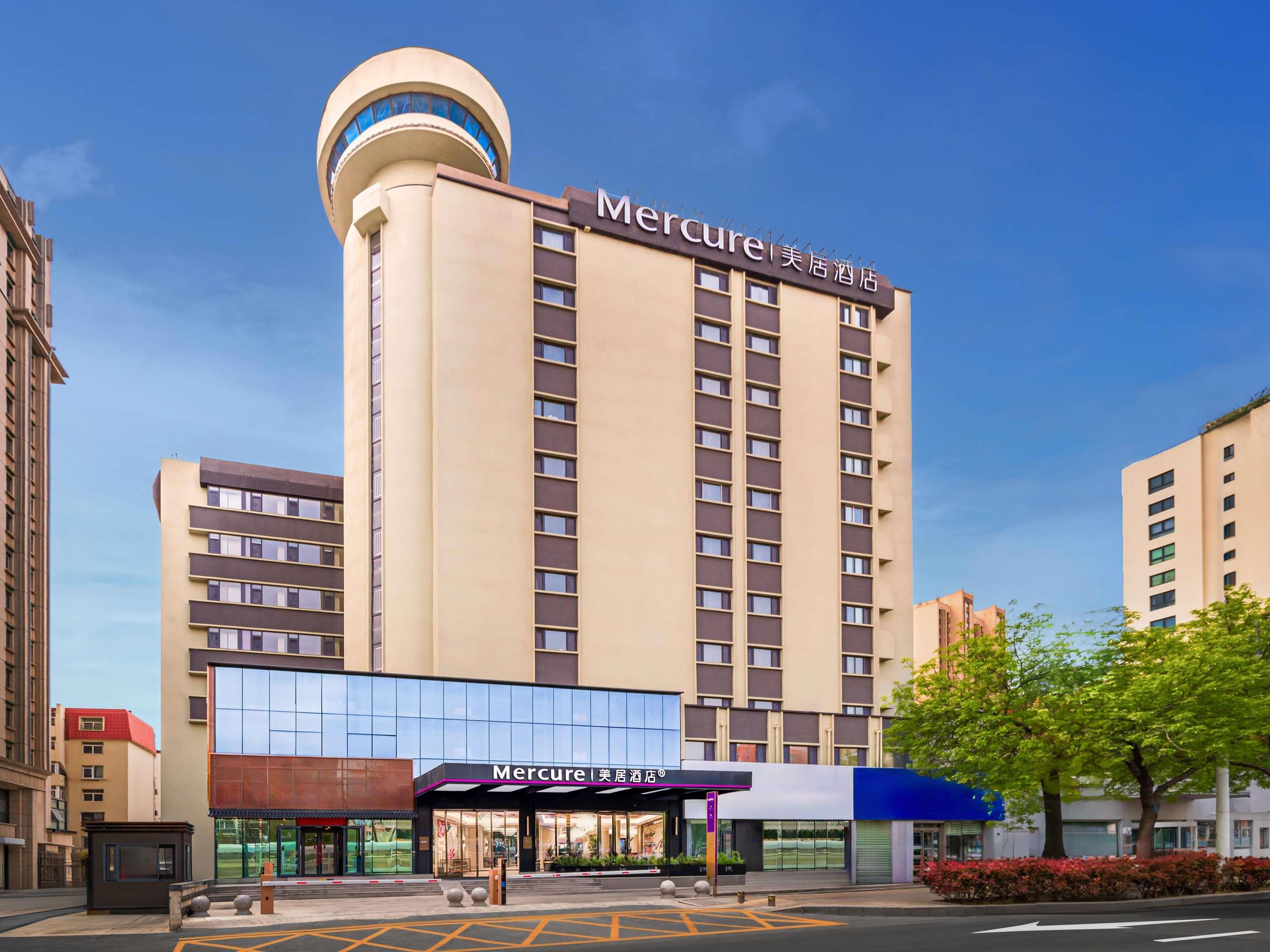 Mercure Qingdao May Fourth Square — 4-Star Luxury Hotel in Qingdao, People's Republic of China