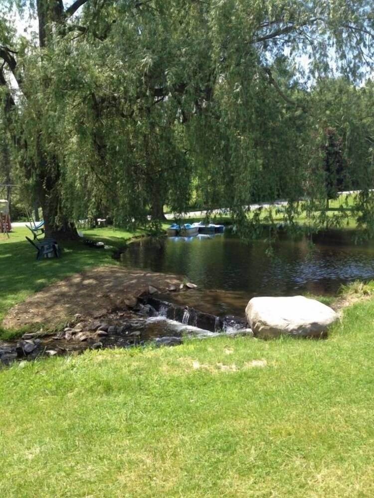 Baumann's Brookside Resort - photo 11