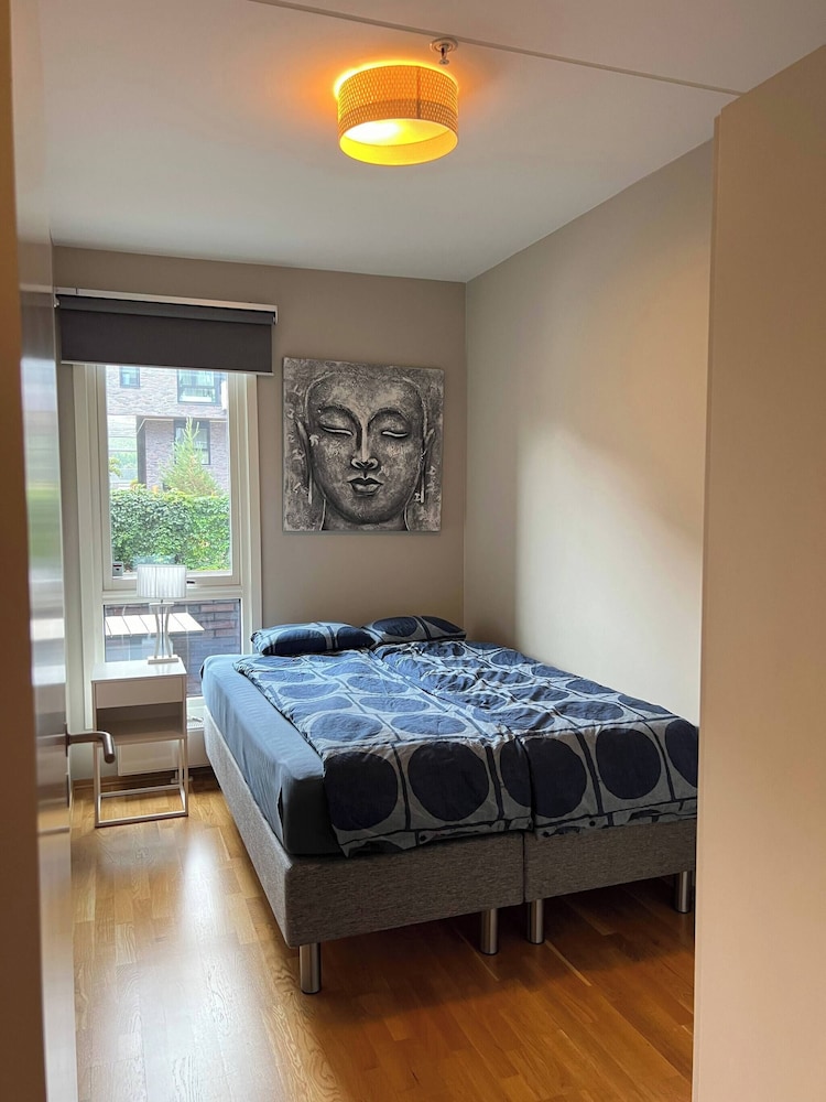 Room in Apartment Waterfront Central Hotel Vibe Room King Size Bed in Oslo, Norway